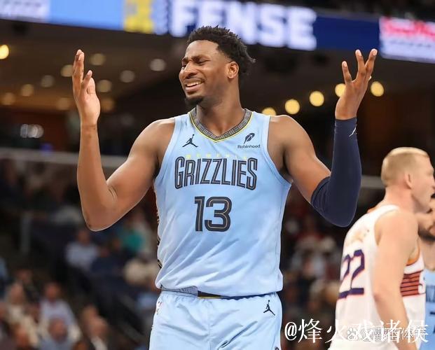 班凯罗26+13力压小贾伦·杰克逊30分 魔术险胜灰熊延续胜势